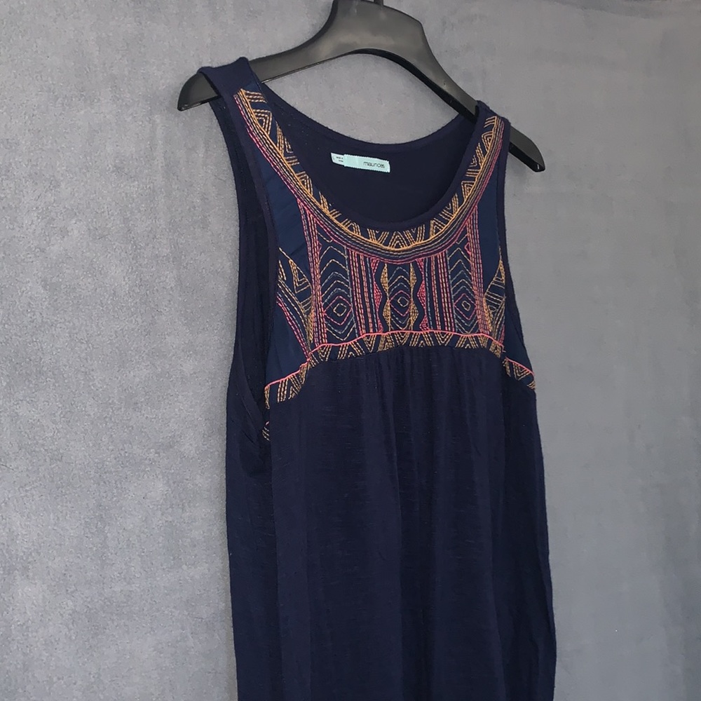 Maurice’s navy patterned tank top